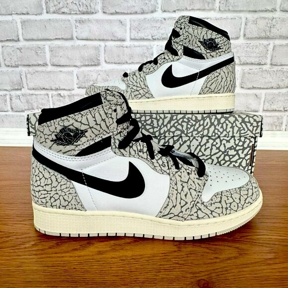 Air Jordan Retros - Picture 1 of 7